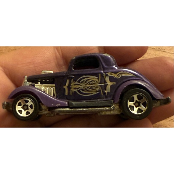 Hot Wheels Vintage Ford Coupe 1979‎ Purple Mattel Diecast Toy Car Loose - Picture 1 of 6